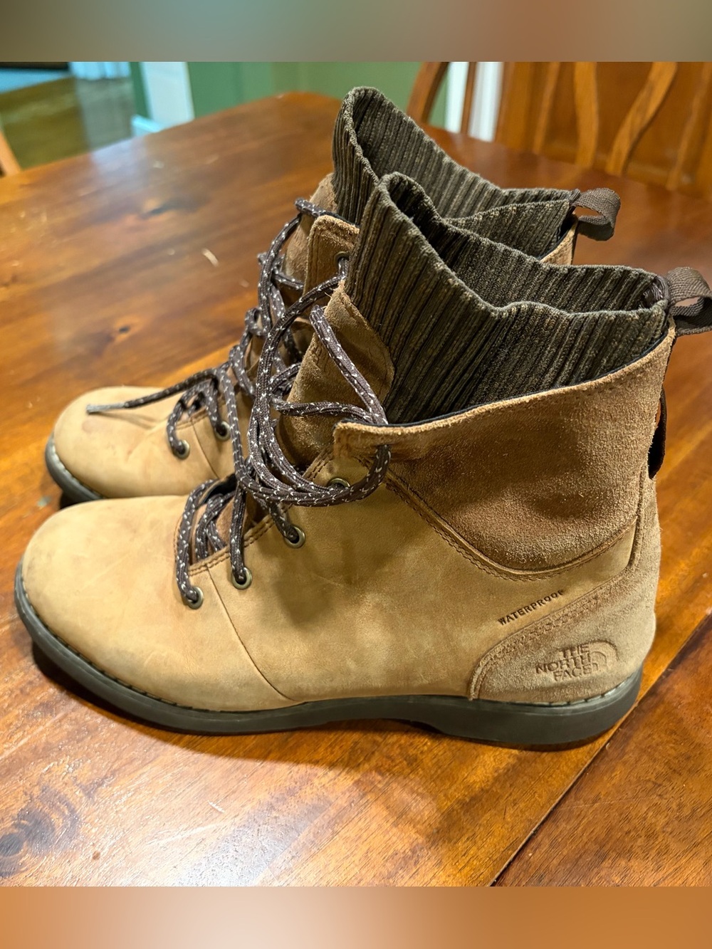 The North Face Women’s Ballard III Lace-Up Waterproof Boots